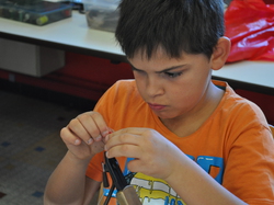 Manche qualifiquative du championnat de France de montage mouches au Foyer Saint- Martin à Lapoutroie