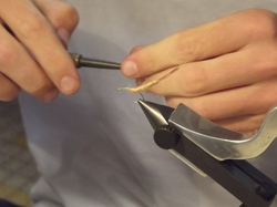 Manche qualifiquative du championnat de France de montage mouches au Foyer Saint- Martin à Lapoutroie