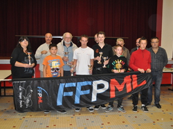 Manche qualifiquative du championnat de France de montage mouches au Foyer Saint- Martin à Lapoutroie