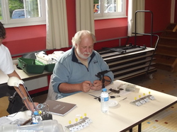 Manche qualifiquative du championnat de France de montage mouches au Foyer Saint- Martin à Lapoutroie